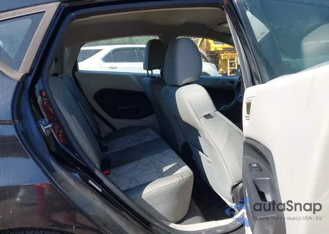 2013 Ford Fiesta Se z USA, uszkodzony, nr VIN 3FADP4EJXDM203153